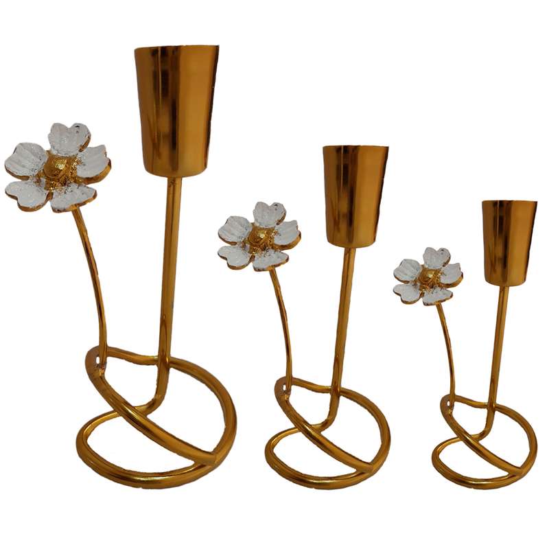 شمعدان مدل گل پنج پر کد 402 مجموعه سه عددی