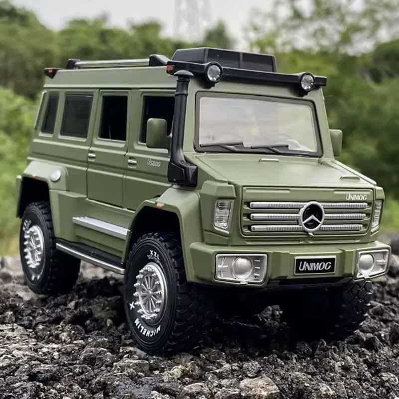 ماکت ماشین ناب سل مدل بنز یونیماگ فلزی موزیکال چراغدار عقب کش همراه با جاسوییچی MERCEDES BENZ UNIMOG U5000