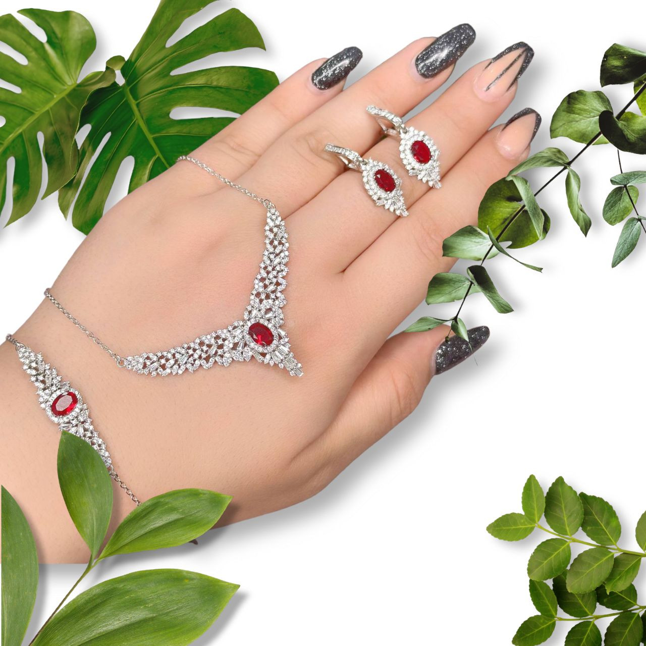 نیم ست نقره زنانه مدل مبینا NSH-RZZDEH-094