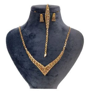 نیم ست طلا 18 عیار زنانه گالری یارطلا مدل تراش  ملانیا کد SR155-G