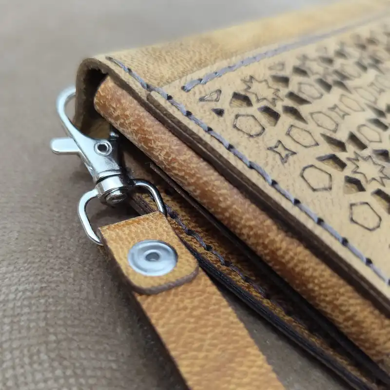 کیف پول زنانه مدل چرم بزی طرح اسلیمی کد MF-10