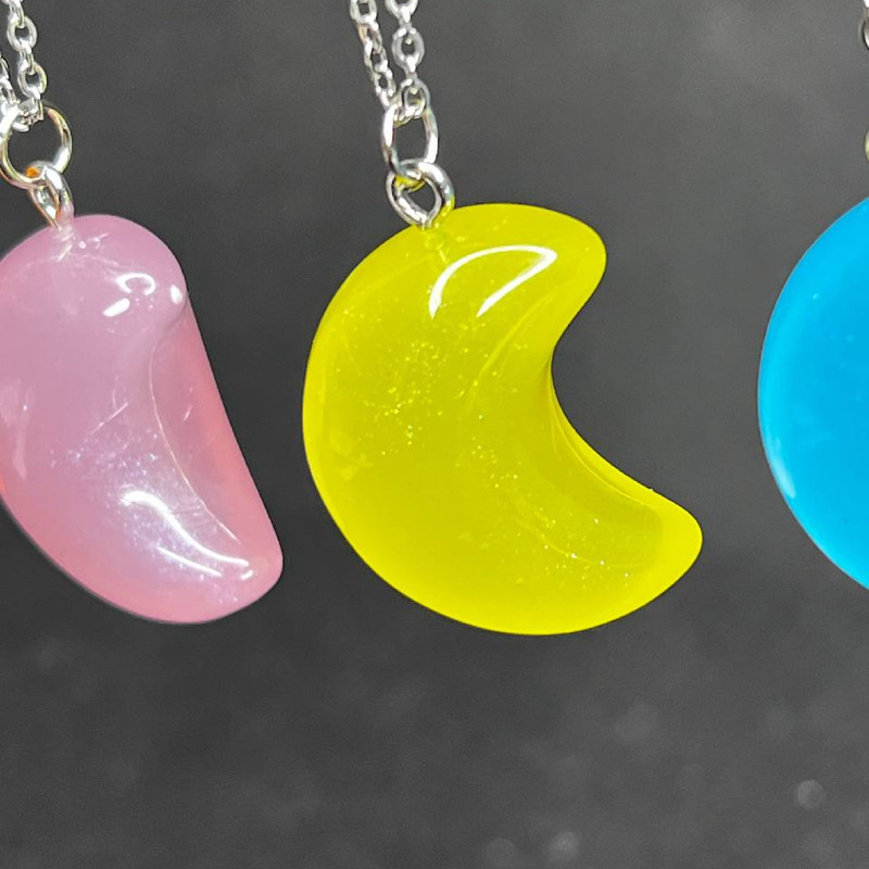 گردنبند زنانه مدل ماه شبتاب گردنبند زنانه مدل ماه شبتاب