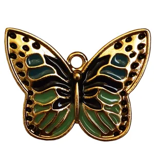 آویز دستبند مدل پروانه زیبا کد AD 784