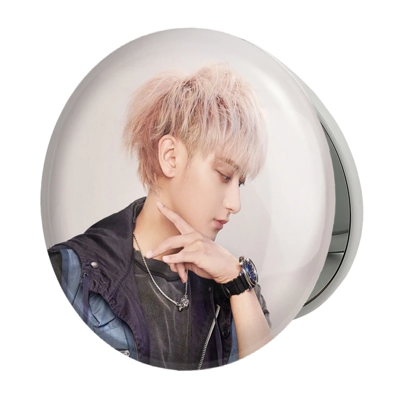 آینه جیبی خندالو طرح تائو گروه اکسو EXO مدل تاشو کد 13542 