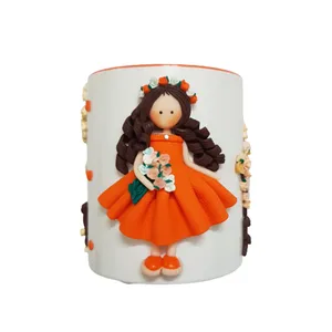 جامدادی رومیزی گالری سنجاق قفلی طرح دختر عروسکی مدل Fimo GHandak B030