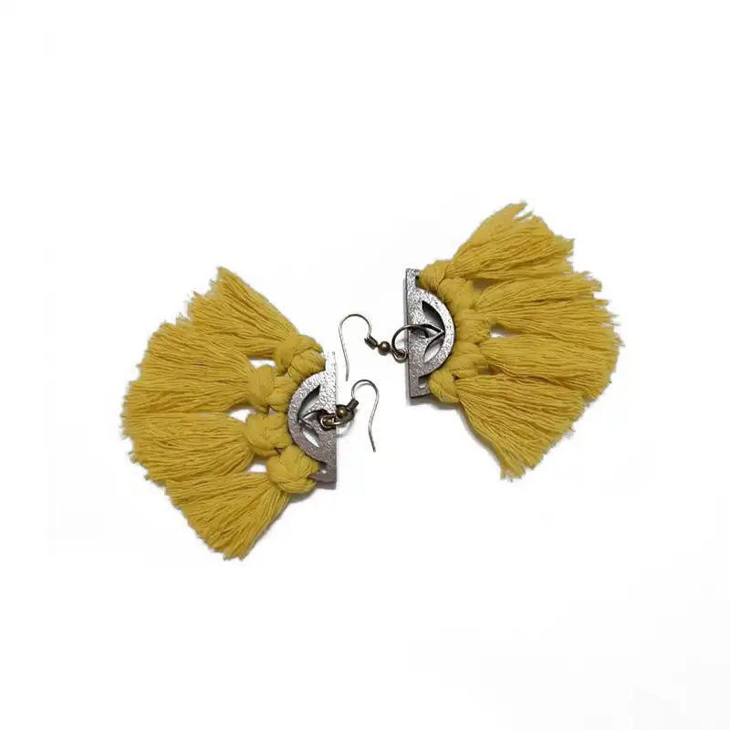 گوشواره زنانه مدل مکرومه