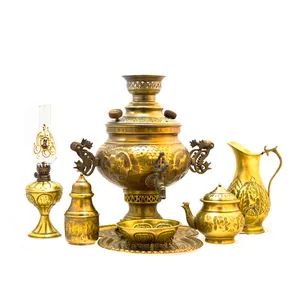 سرویس سماور ذغالی 7 پارچه برنجی مدل عدسی قلم کاری کد 3383