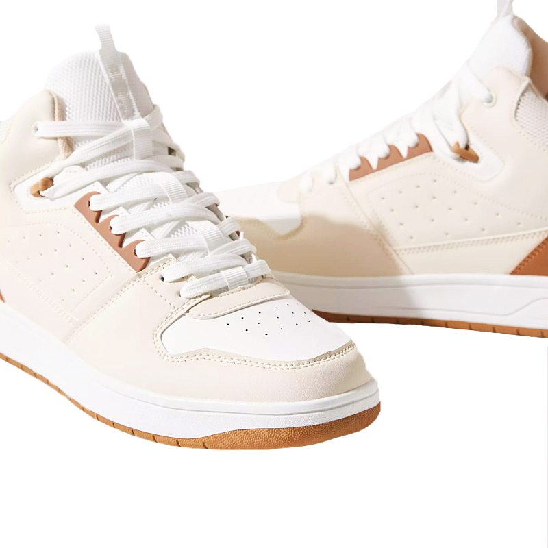 نیم بوت مردانه مکس مدل Perforated Hi-Top with Lace-Up Closure