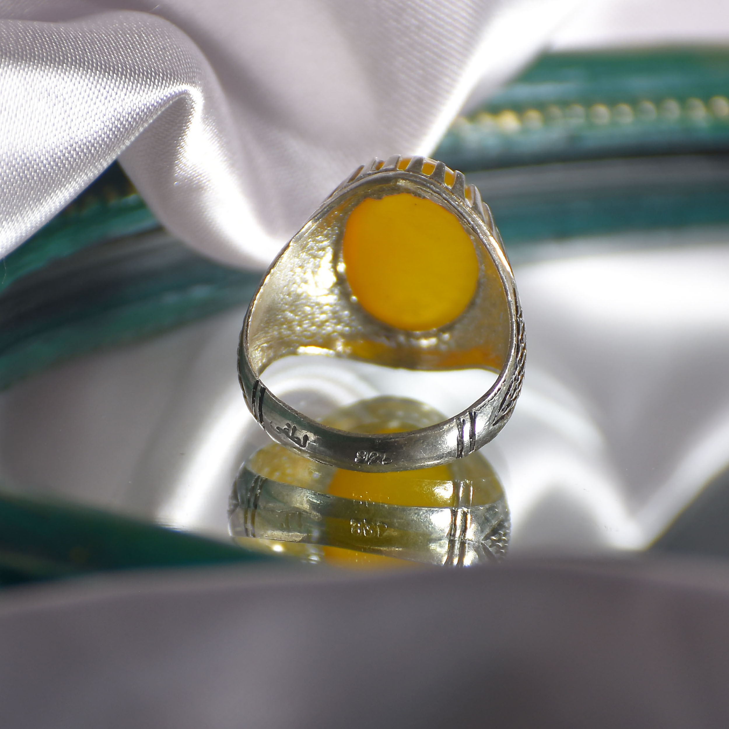 انگشتر نقره مردانه نقره جات لطفی مدل عقیق کد ANMS02E03 انگشتر نقره مردانه نقره جات لطفی مدل عقیق کد ANMS02E03