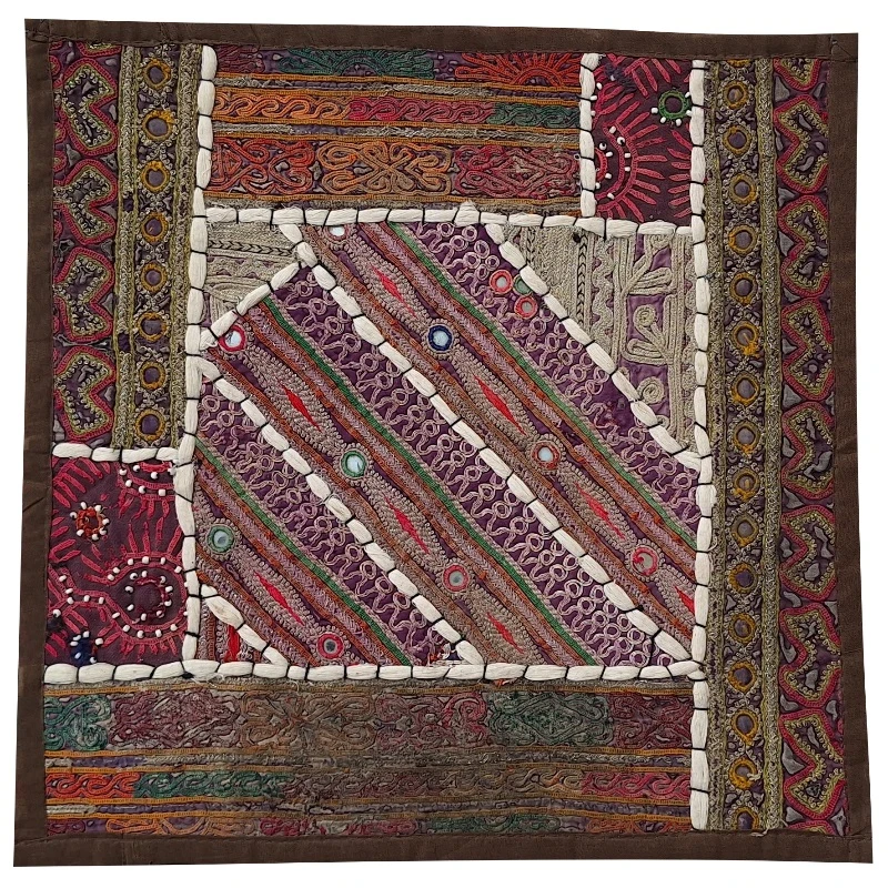 رومیزی سوزن دوزی مدل چهل تیکه عسلی کد KOH49