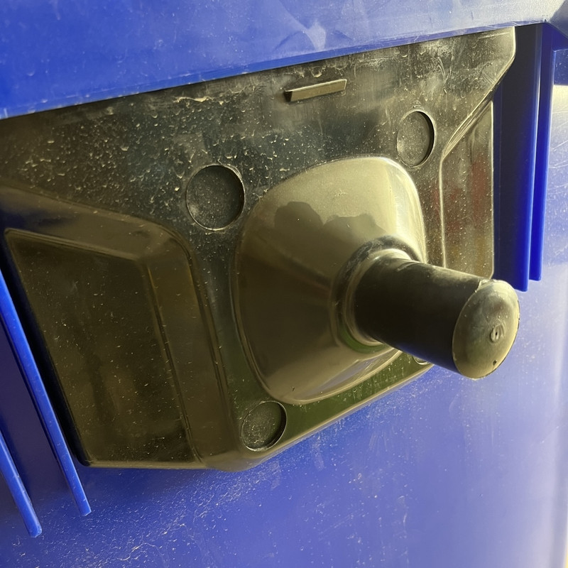 سطل زباله سبلان مدل چرخ دار کد 660