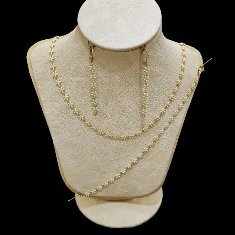 نیم ست زنانه مدل بابونه ریز کد V-BABU01