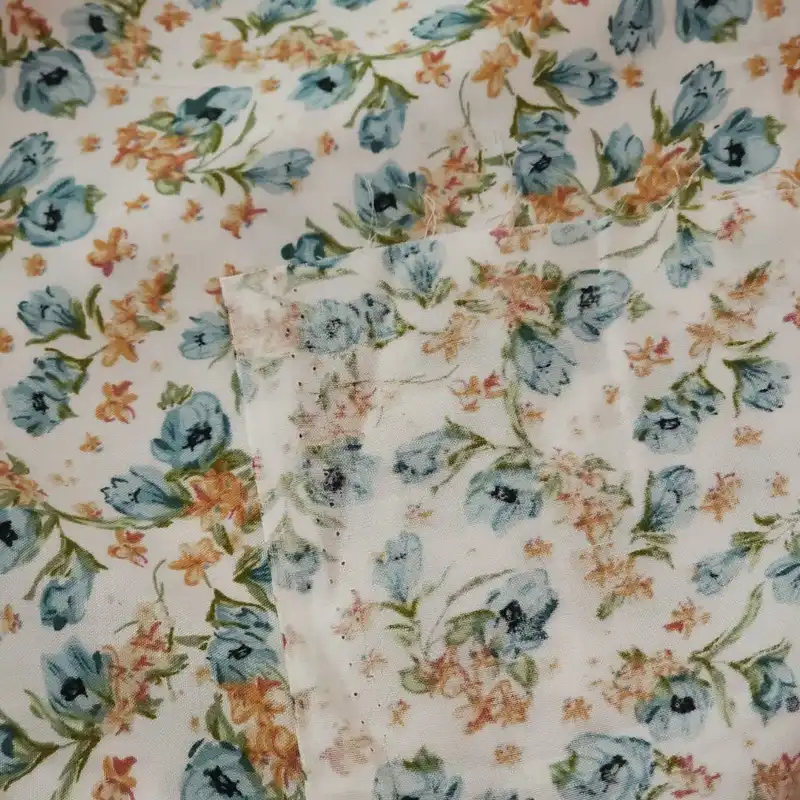 پارچه لباس مدل کودری نخی طرح گلریزان کد MC