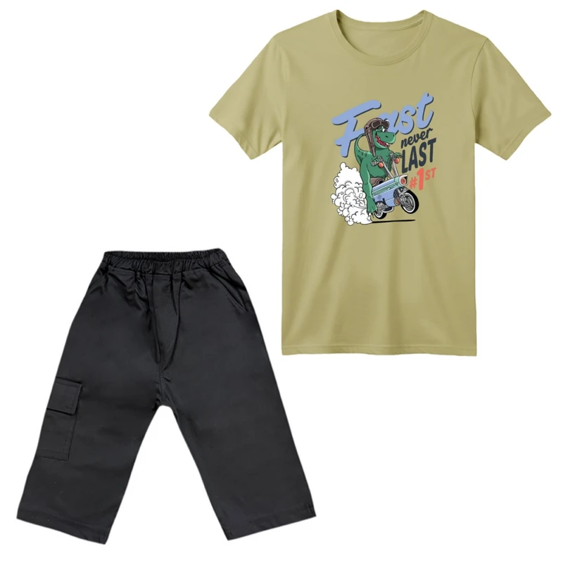 ست تی‌شرت آستین کوتاه و شلوارک پسرانه مدل دایناسور کد ۲۶