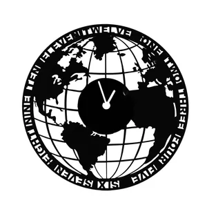 ساعت دیواری طرح نقشه جهان کد 02