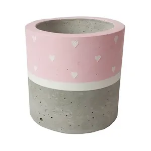  گلدان بتنی مدل ANIMO-HEA01