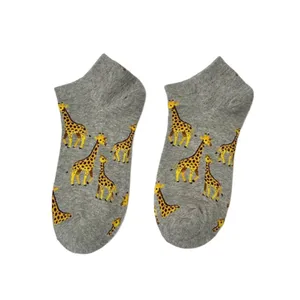 جوراب ساق کوتاه زنانه مدل  هنری ماکسیائو طرح زرافه