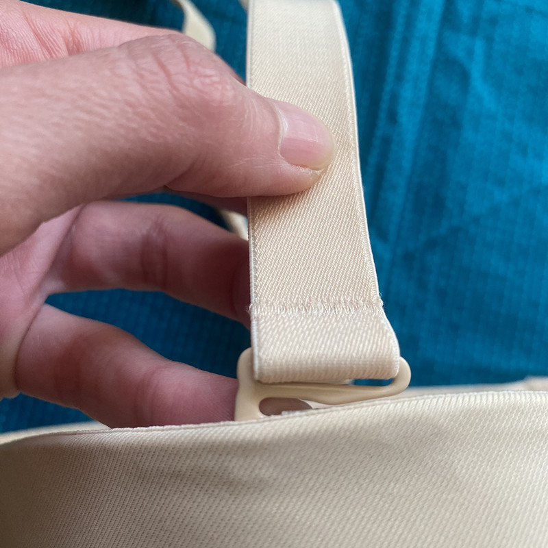 سوتین زنانه مدل DEY789