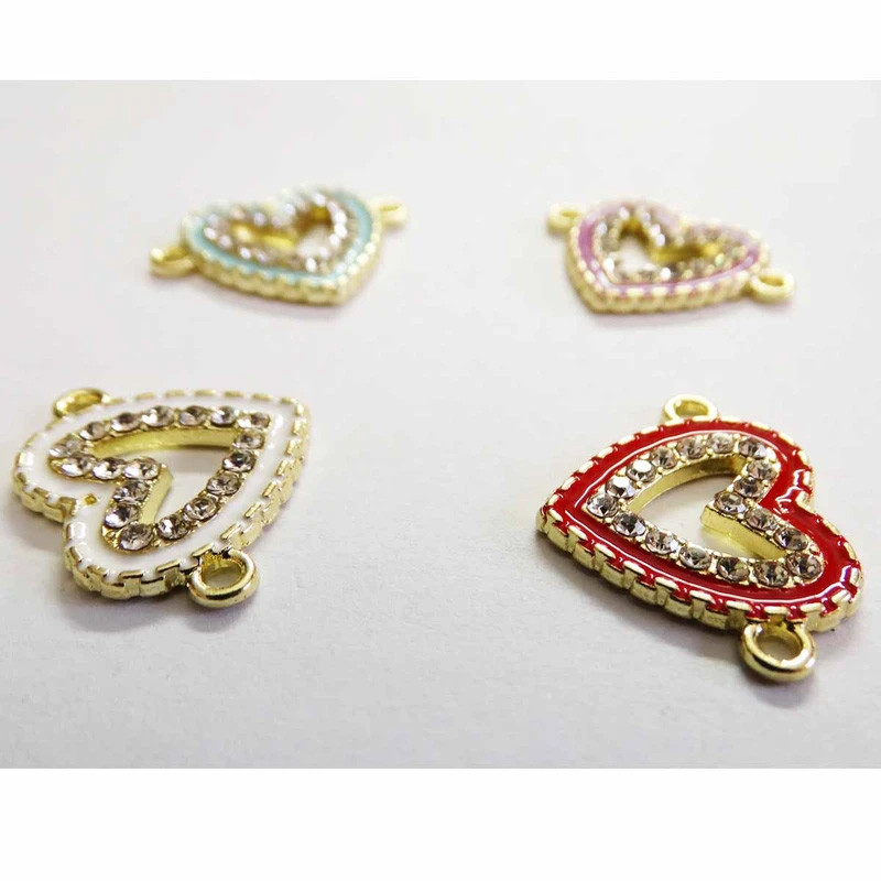 آویز دستبند دخترانه مدل  قلب رویایی نگین دار کد 9201 بسته 5 عددی