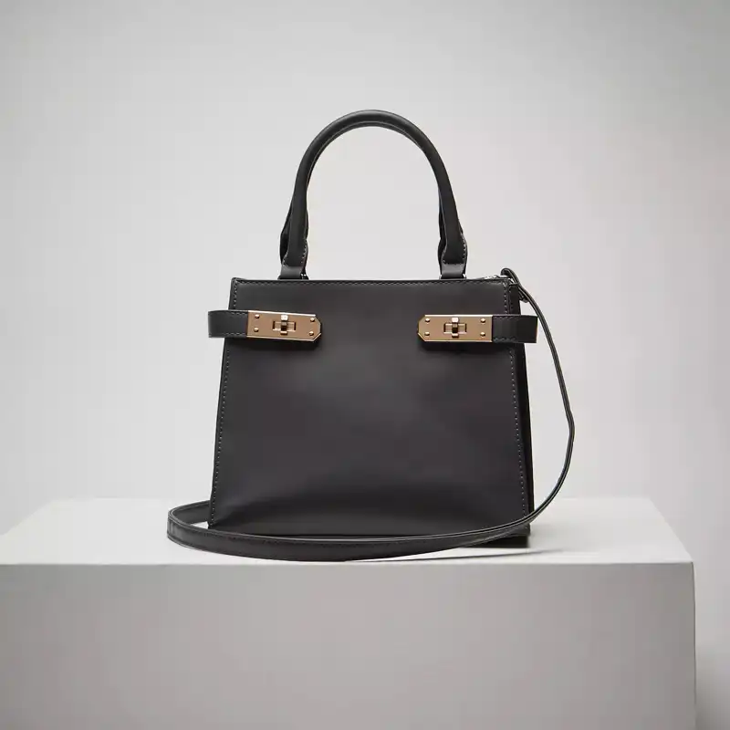 کیف رودوشی زنانه مکس مدل Plain Tote with Double Handle