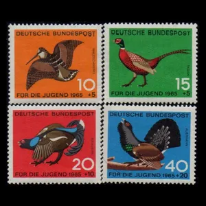 تمبر یادگاری مدل خارجی مجموعه 4 عددی