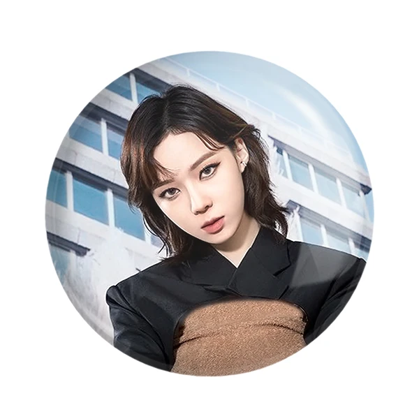 مگنت خندالو طرح وینتر گروه آسپا Aespa کد 12465