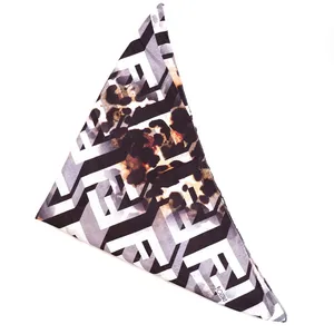 روسری زنانه مدل حروف