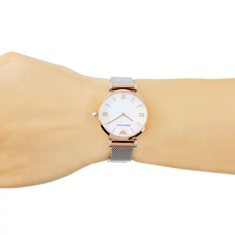 ساعت مچی عقربه ای زنانه امپریو آرمانی مدل AR2067