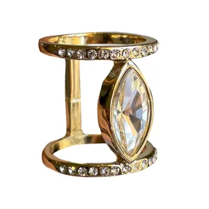 انگشتر زنانه تاش مدل AR1118-098