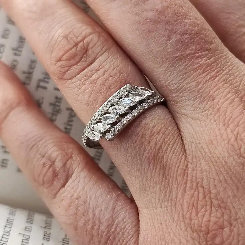 انگشتر نقره زنانه مدل جواهری پرنس JW50380