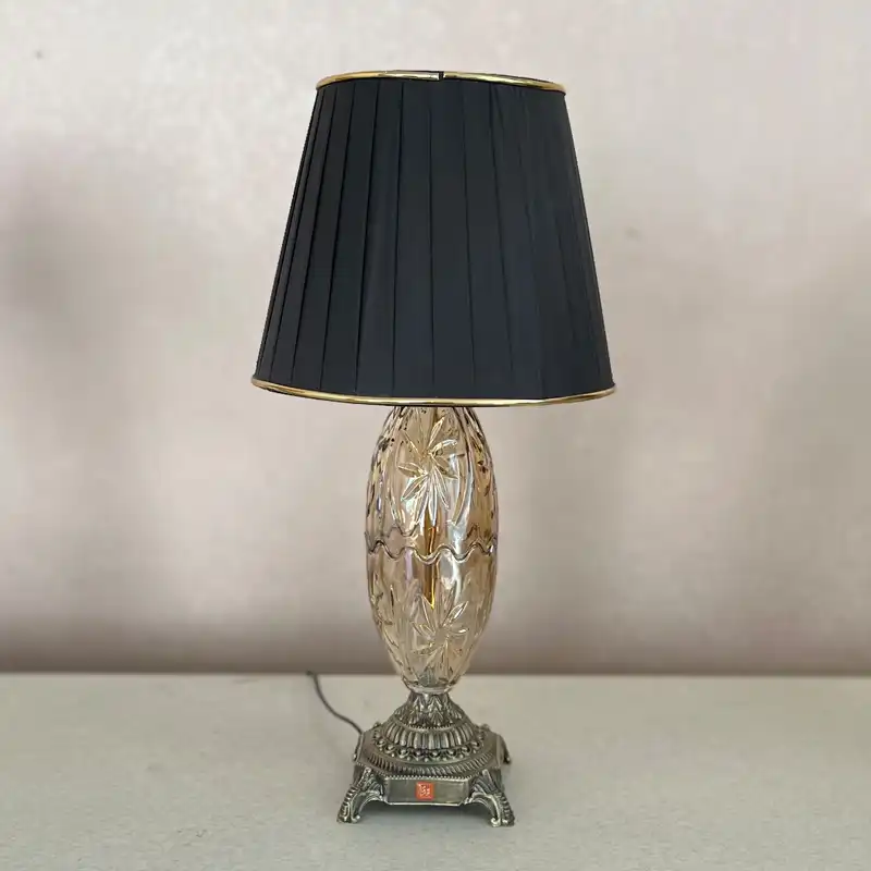 چراغ رومیزی نورهام مدل  NHM-NIKI-28