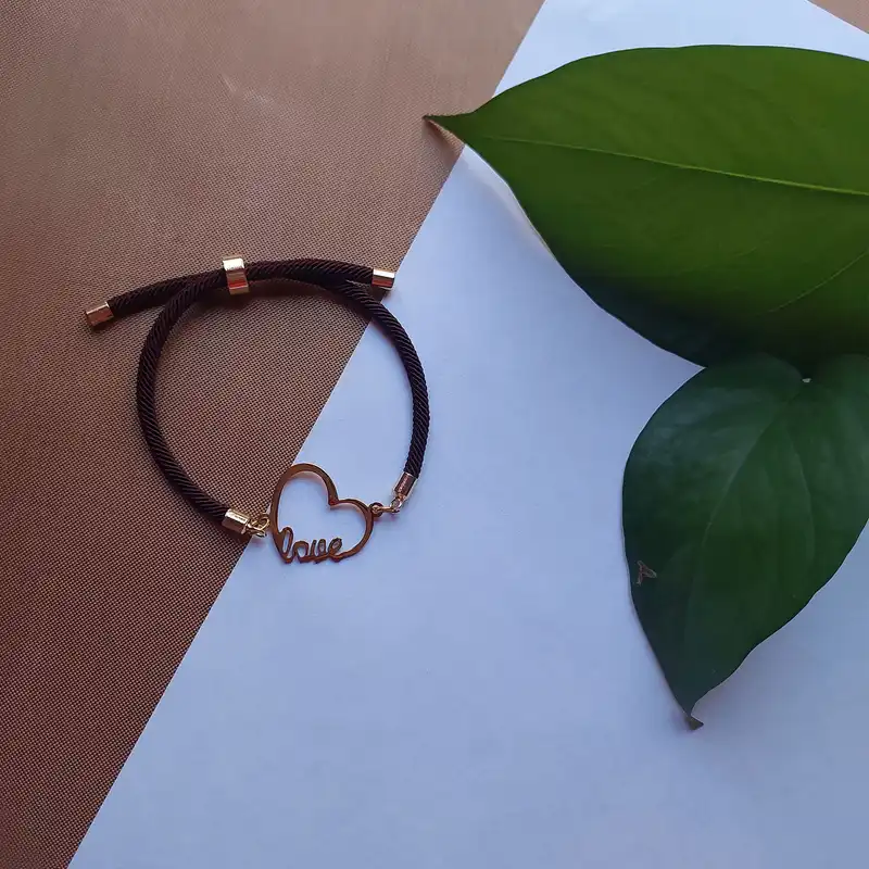 دستبند زنانه مدل آسانسوری طرح قلب و love کد HC350