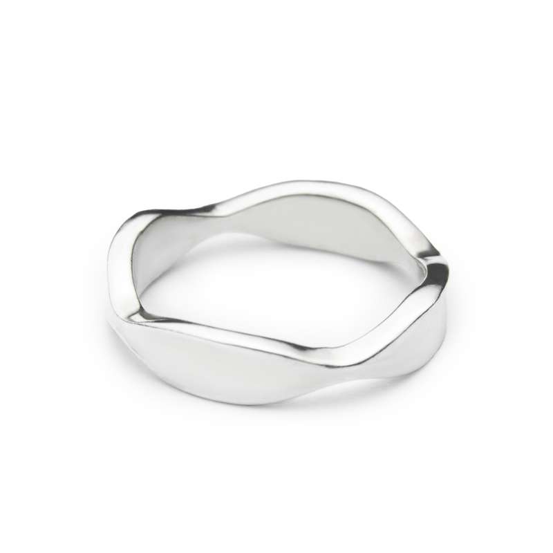 انگشتر نقره زنانه مدل دنیز انگشتر نقره زنانه مدل دنیز