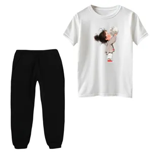 ست تی شرت و شلوار بچگانه مدل دخترک و ماه