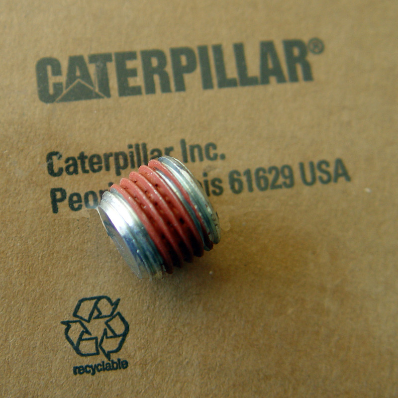 پلاگ ماشین آلات کاترپیلار کد 8T6763