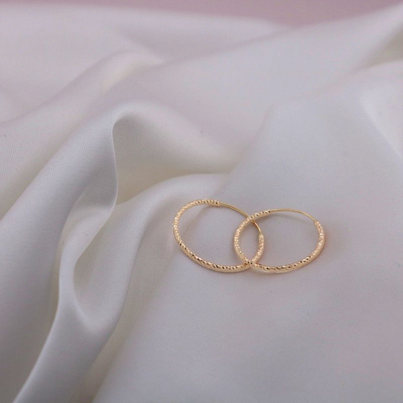 گوشواره حلقه‌ای طلا 18 عیار زنانه شهر طلای حجت مدل زرین‌ هاله - 5
