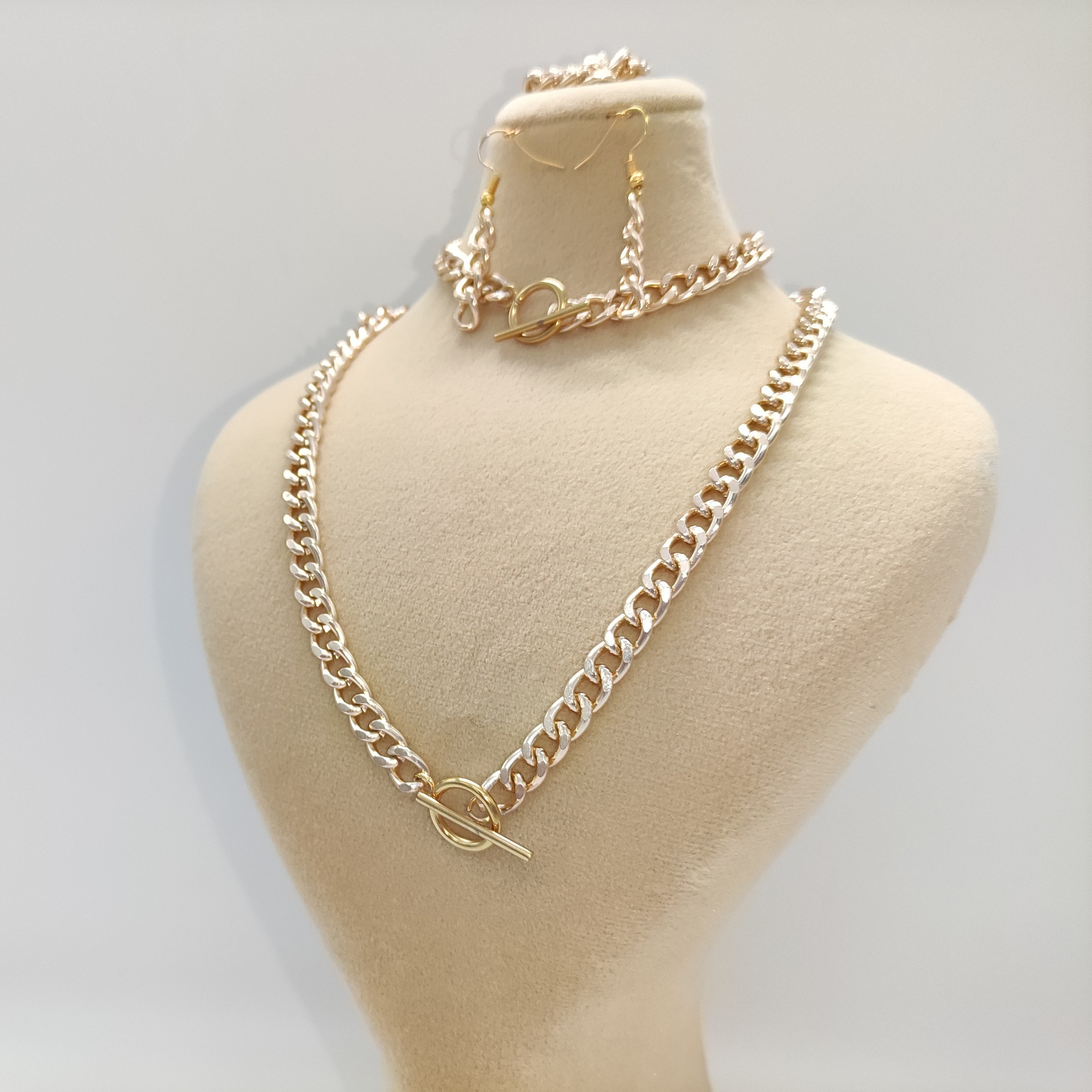 ست زنانه مدل 1 ست زنانه مدل 1