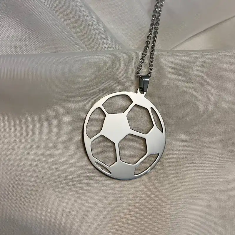 گردنبند مدل توپ فوتبال