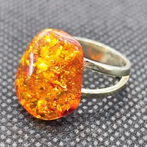 انگشتر نقره زنانه مدل سنگ کهربا لهستانی کد 280