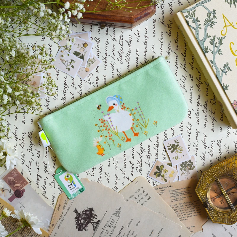 عکس شماره 5 : جامدادی طوطی دیزاین طرح اردک مدل mlk-25