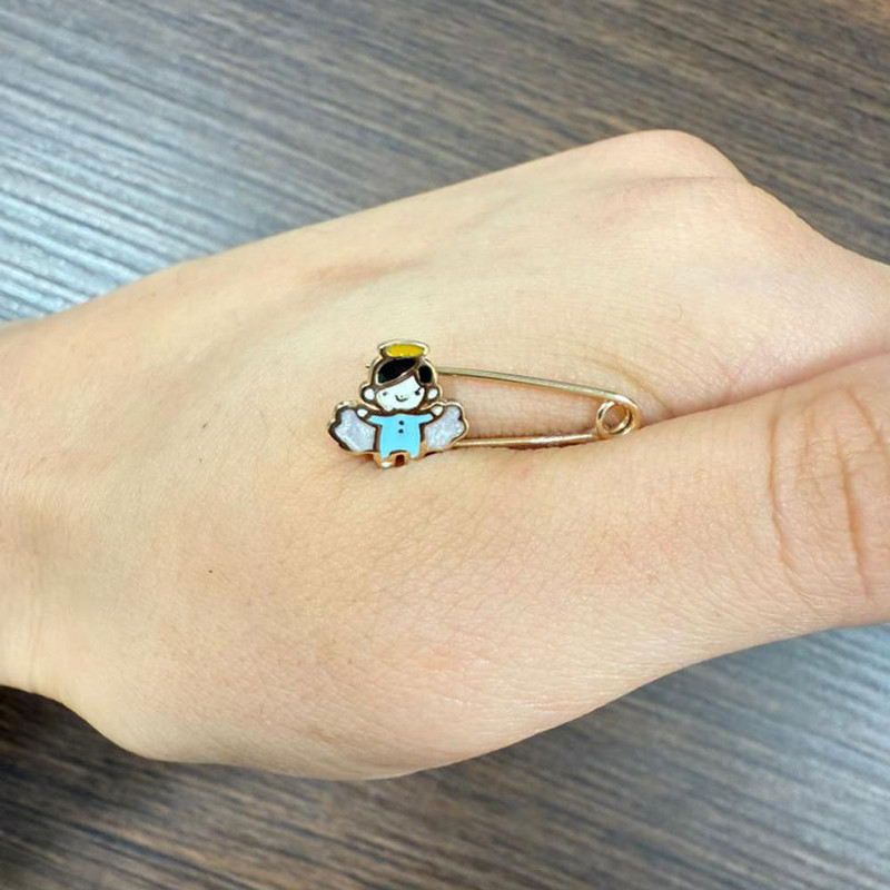 سنجاق سینه طلا 18 عیار بچگانه ماوی گالری مدل فرشته پسرک