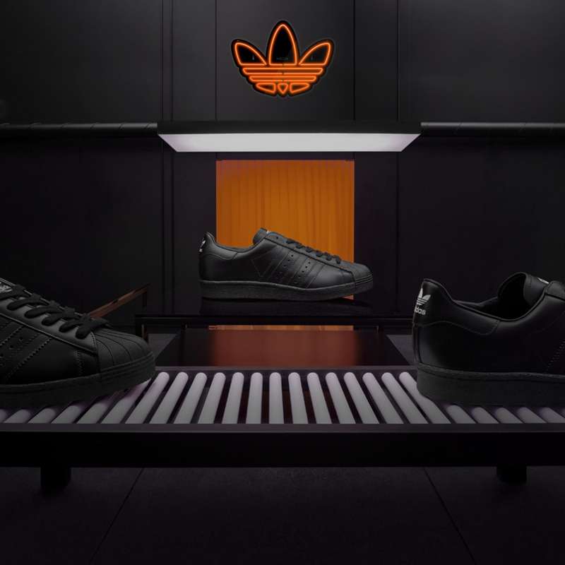 چراغ دیواری نئون دیزاین طرح Adidas-Logo-BL_ORG