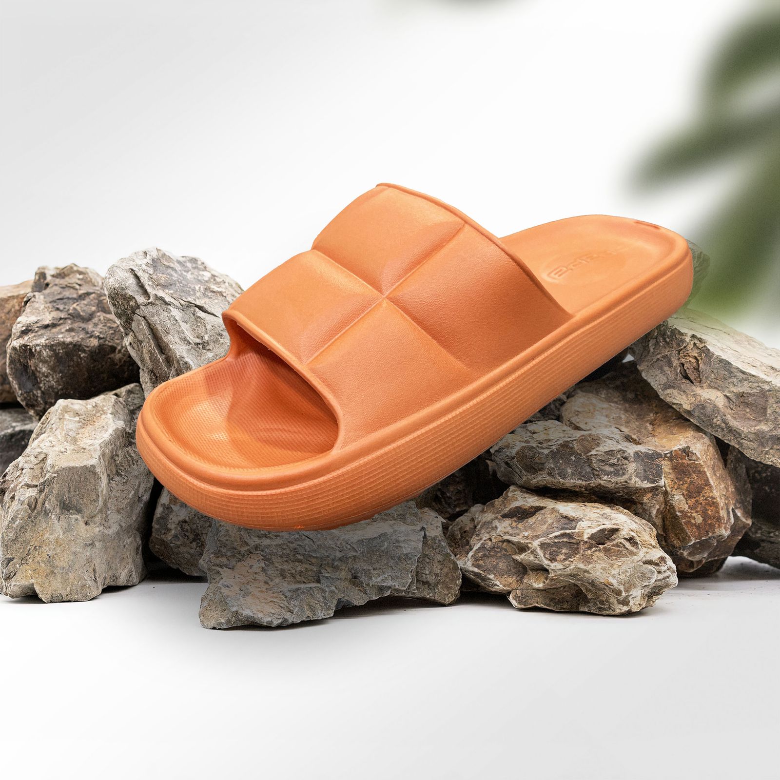 دمپایی زنانه پاپا مدل NCF.3381 - - 18