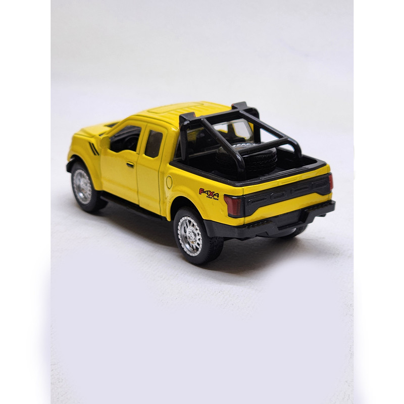 ماشین بازی مدل فورد رپتور