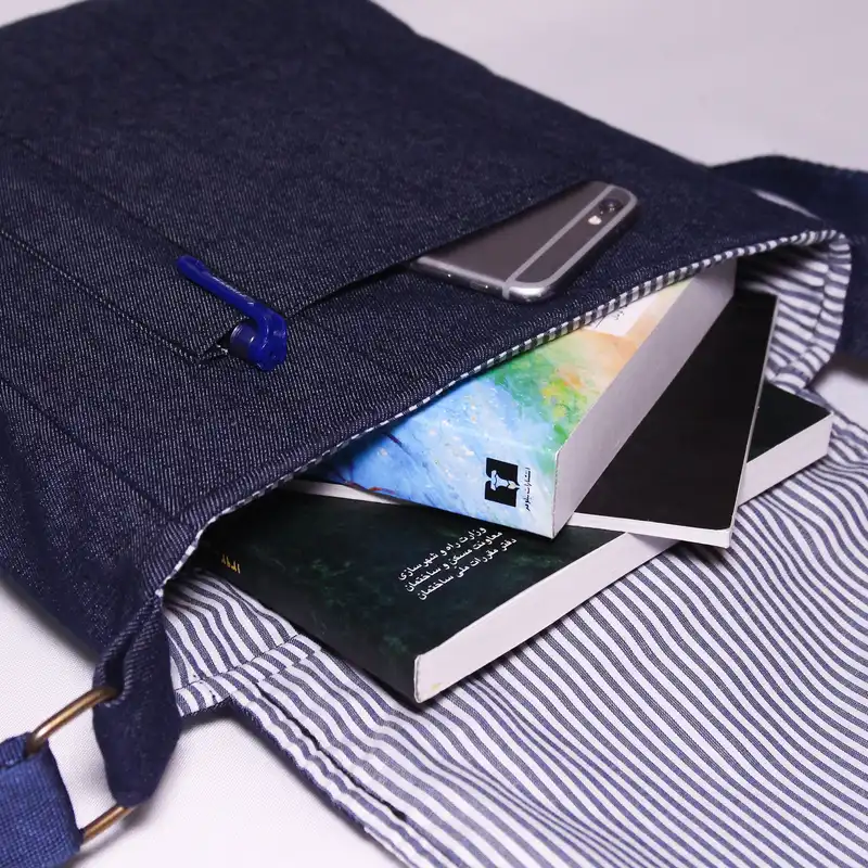 کیف رودوشی بچگانه چی چاپ طرح کتاب شازده کوچولو کد 655492