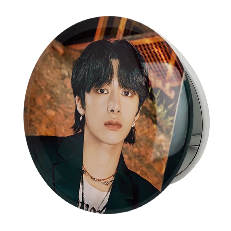 آینه جیبی خندالو طرح هیونگ وون گروه مانستا اکس MONSTA X مدل تاشو کد 21173 