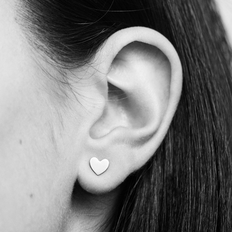 گوشواره نقره زنانه مدل میخی قلب AG4