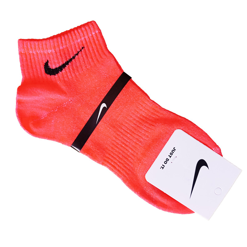 جوراب ورزشی ساق کوتاه زنانه مدل Dri-FIT