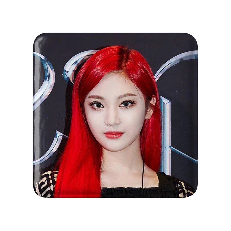 مگنت خندالو طرح نینگ نینگ گروه آسپا Aespa کد 12467