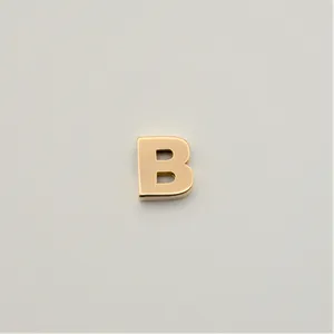 آویز گردنبند طلا 18 عیار زنانه مدل حرف B